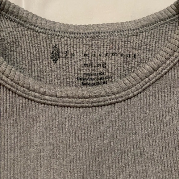 Free People Crop Tank Size Medium/Large - Picture 3 of 4